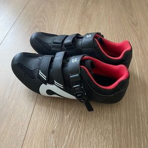 Peloton Cycling Shoes 45 - Men 11